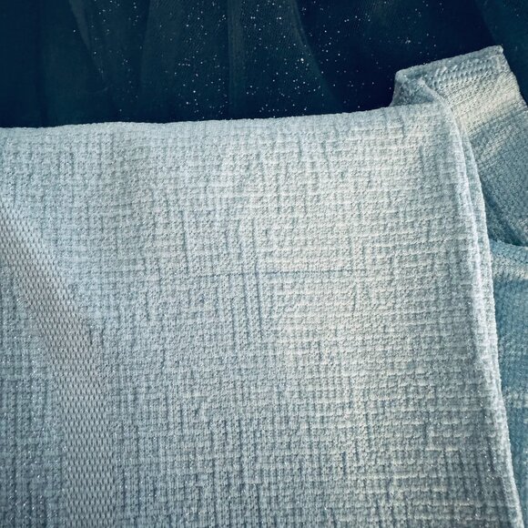 Lululemon Swifty Tech Sparkle Short Sleeve Crew Size 6 - Powder Blue with Silver - Picture 16 of 16